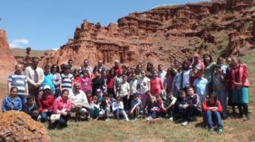 Pasinler&rsquo;de Başarılı &Ouml;ğrenciler Geziye G&ouml;t&uuml;r&uuml;ld&uuml;