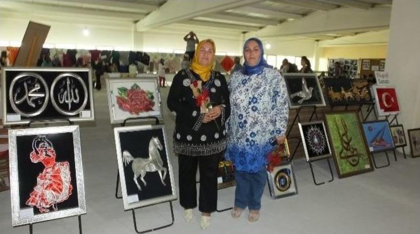 Burhaniye&rsquo;de G&uuml;lizar Hanım Filoğrafiyi &Ouml;ğretti