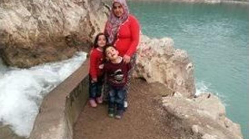 Cinnet Ge&ccedil;irerek Hamile Ablası Ve İki Yeğenini &Ouml;ld&uuml;rd&uuml;