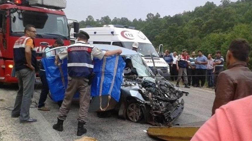 Mersin&rsquo;de Yağış Kazaya Neden Oldu: 1 &Ouml;l&uuml;, 1 Yaralı
