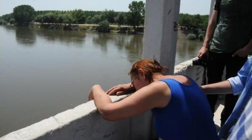 Meri&ccedil; Nehri'ne D&uuml;şen &Uuml;niversiteli Mert Aranıyor