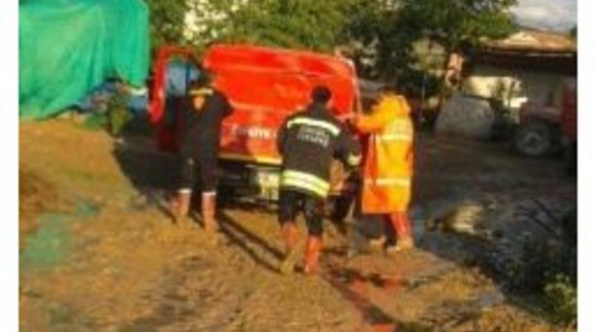 Ereğli&rsquo;de Su Baskınları Tahliye Edildi