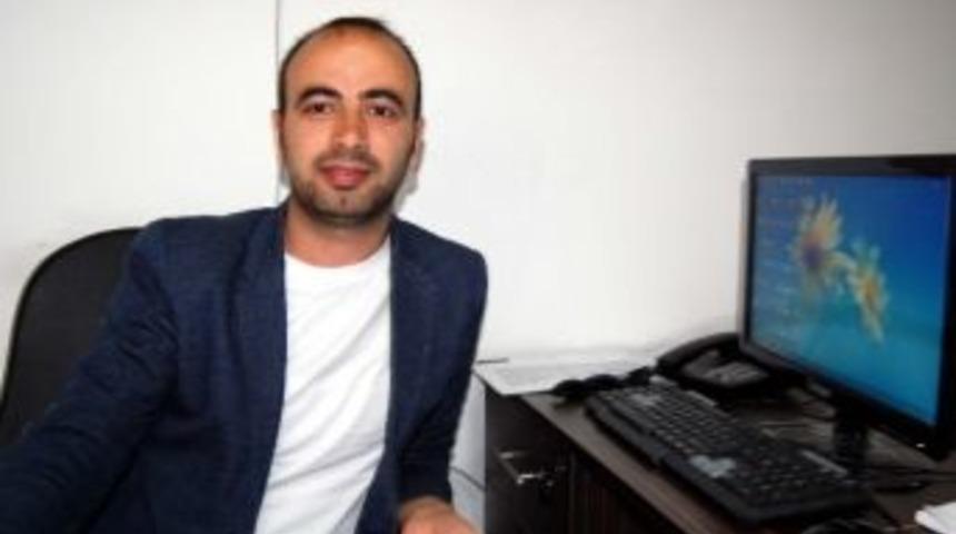 Masa Başı &Ccedil;alışan Bireylerde Beslenme