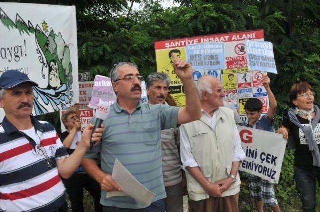 Arhavi'de Hes Kamulaştırması Için Şantiyede Pazarlık Davetine Protesto