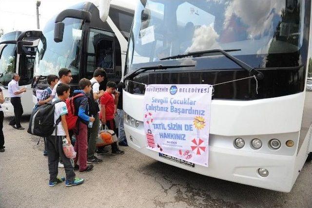 Kesikköprü Tatil Kampı’nın İlk Ziyaretçileri Yola Çıktı