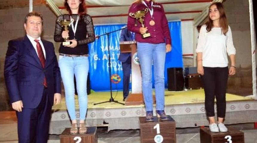 Uluslararası Ali Dağı Yama&ccedil; Paraş&uuml;t&uuml; Kupası &Ouml;d&uuml;lleri Dağıtıldı