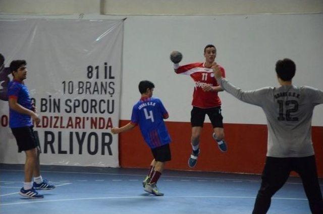 K&uuml;&ccedil;&uuml;k Erkekler Hentbol T&uuml;rkiye Şampiyonası Sona Erdi 1