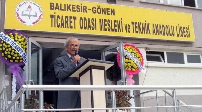G&ouml;nen&rsquo;deki Teknik Lisede Mezuniyet Sevinci