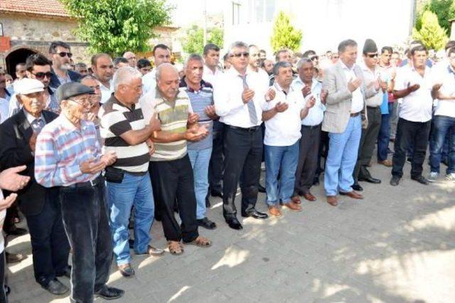 Otobüs Durağı Faciasında Yarış Iddiası (2)