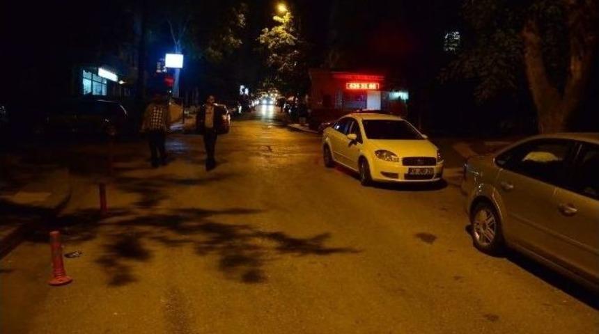 Başkent&rsquo;te Hdp İ&ccedil;in Anket Yapan 2 Kişiye Bı&ccedil;aklı Saldırı