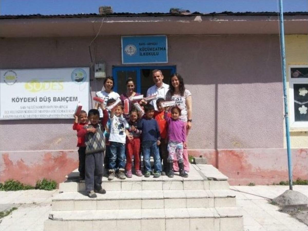 Arpa&ccedil;ay&rsquo;da Miniklere Ağız-diş Sağlığı Taraması Yapıldı