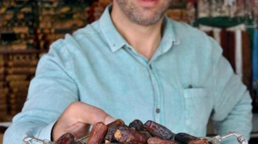 Ramazanda Hurma Fiyatlarına Dolar Zammı