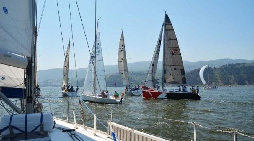 Sahil G&uuml;venlik Komutanlığı Uludağ Kupası Sahiplerini Buldu