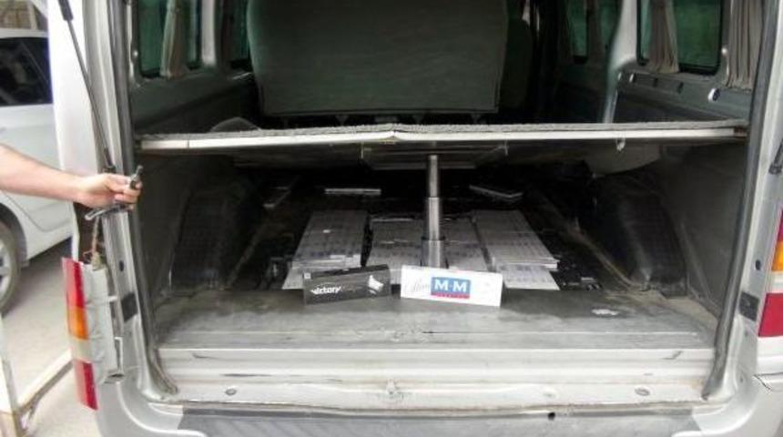 Minib&uuml;ste Kumandalı Ka&ccedil;ak Sigara Zulası