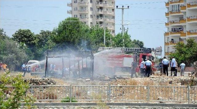 Dünyası Yandı, Kur’an’ı Yanmadı