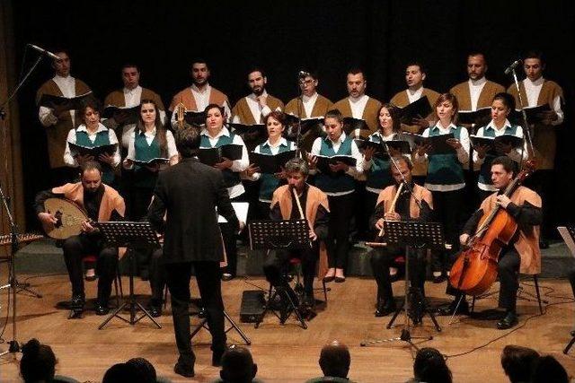 Tasavvuf Topluluğu&rsquo;ndan Ramazan&rsquo;a &Ouml;zel Konser 3