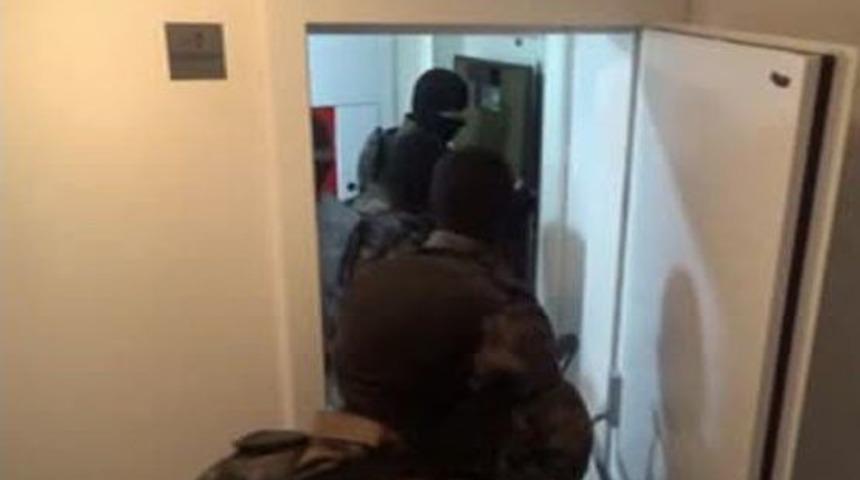 Su&ccedil; Şebekesine Operasyon Polis Kamerasında