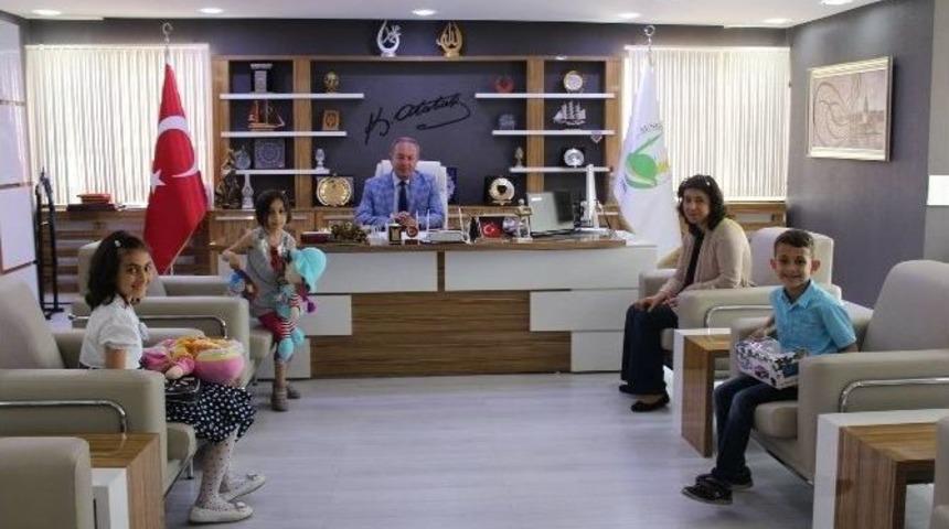 Başkan Şahiner &Ouml;ğrencilerin Sevin&ccedil;lerine Ortak Oldu