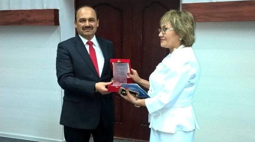 Kastamonu &Uuml;niversitesi, Kazakistan&rsquo;da İlk Ormancılık Forumu D&uuml;zenledi