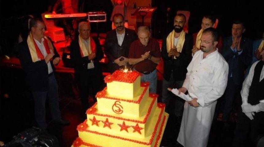 Konya&rsquo;da Galatasaraylılar&rsquo;dan Şampiyonluk Gecesi