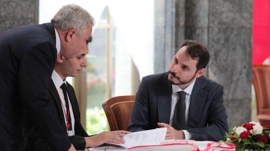 Erdoğan&rsquo;ın Damadı Berat Albayrak Meclis&rsquo;te