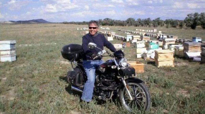 Emekli Emniyet M&uuml;d&uuml;r&uuml;n&uuml;n Yol Kenarında Cesedi Bulundu