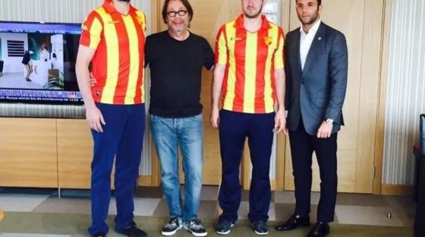 G&ouml;ztepe Hentbolda İki İmza Daha