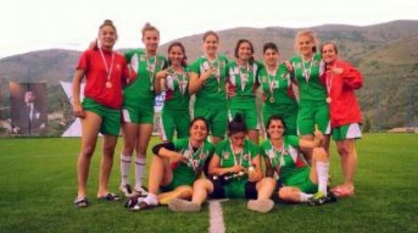 İzmir Bostanlıspor Şampiyonaya Alınmadı 2 Oyuncusu Milli Takıma Davet Edildi