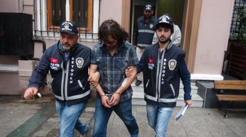 Hi&ccedil; Tanımadığı Kişilerin Kavgasını Ayırmak Isterken Canından Oldu