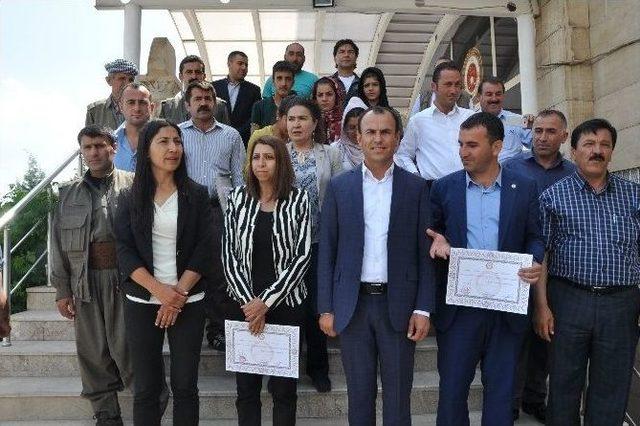 Hdp Şırnak Milletvekilleri Mazbatalarını Aldı 1