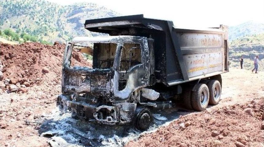 Adıyaman&rsquo;da Ki Stk&rsquo;lar Pkk&rsquo;nın Saldırısını Kınadı