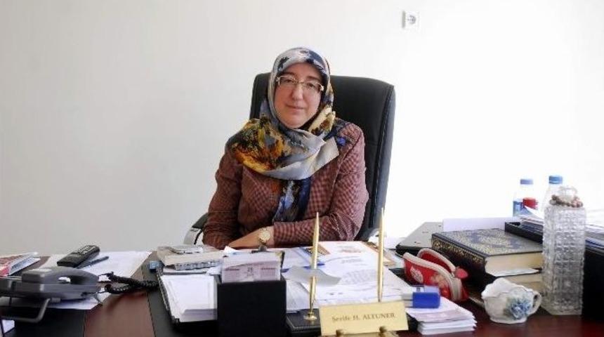 Haydi &Ccedil;ocuklar Kur&rsquo;an Ayında Kur&rsquo;an&rsquo;la Buluşalım