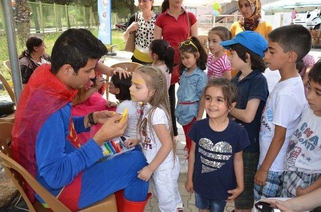 Somalı &Ccedil;ocuklar &Ccedil;ok Eğlendi 1