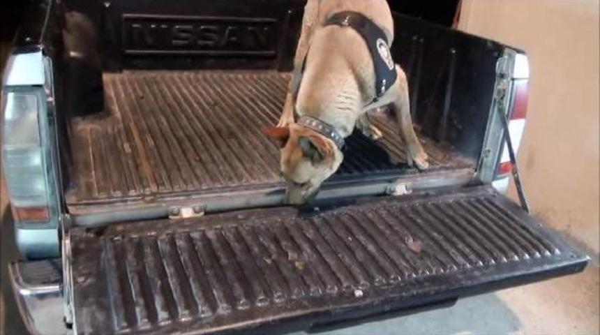 Kamyonet Kasasında 42 Kilo 600 Gram Esrar Ele Ge&ccedil;irildi