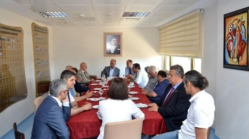 Me&uuml; Genel Cerrahi Anabilim Dalı&rsquo;ndan Bir İlk