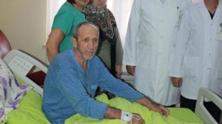 Kist Sanılan Kitle, 34 Yıl &Ouml;nceki Ameliyatta Unutulan Gazlı Bez &Ccedil;ıktı