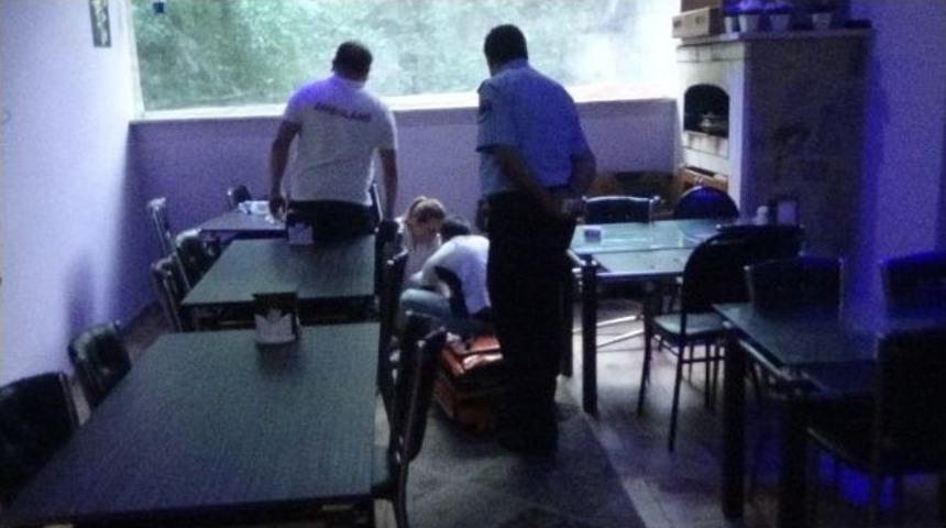 Bayan Garsona Kurşun Yağdırdı