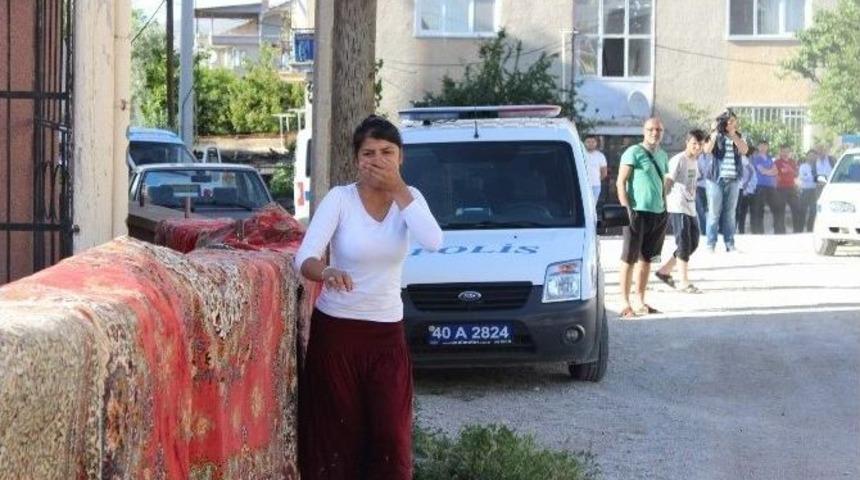 İki Aile Arasındaki Kız Kavgası Kanlı Bitti: 1 &Ouml;l&uuml;, 1 Yaralı