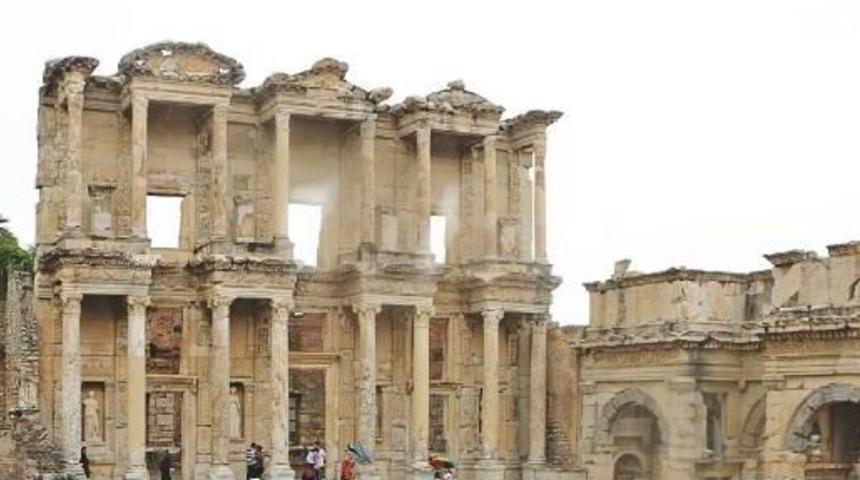 İzmir Heritage Sites Filling State Coffers