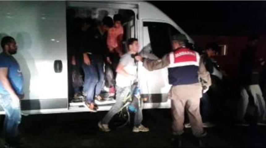 Kırklareli&rsquo;de 42 Ka&ccedil;ak G&ouml;&ccedil;men Yakalandı