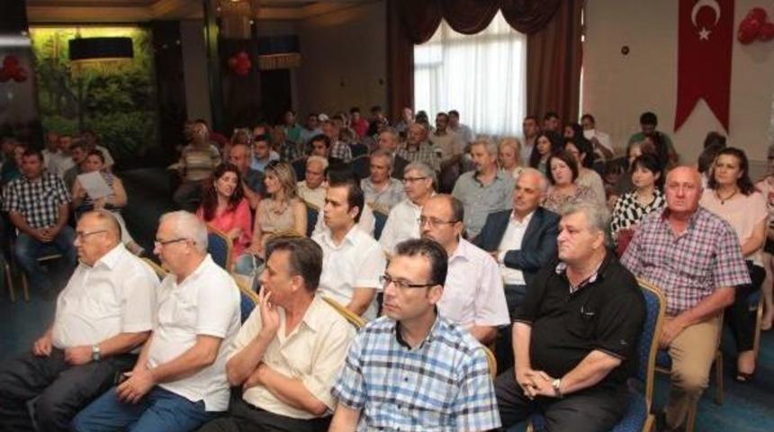 Kan Bağış&ccedil;ılarına Madalya Verildi