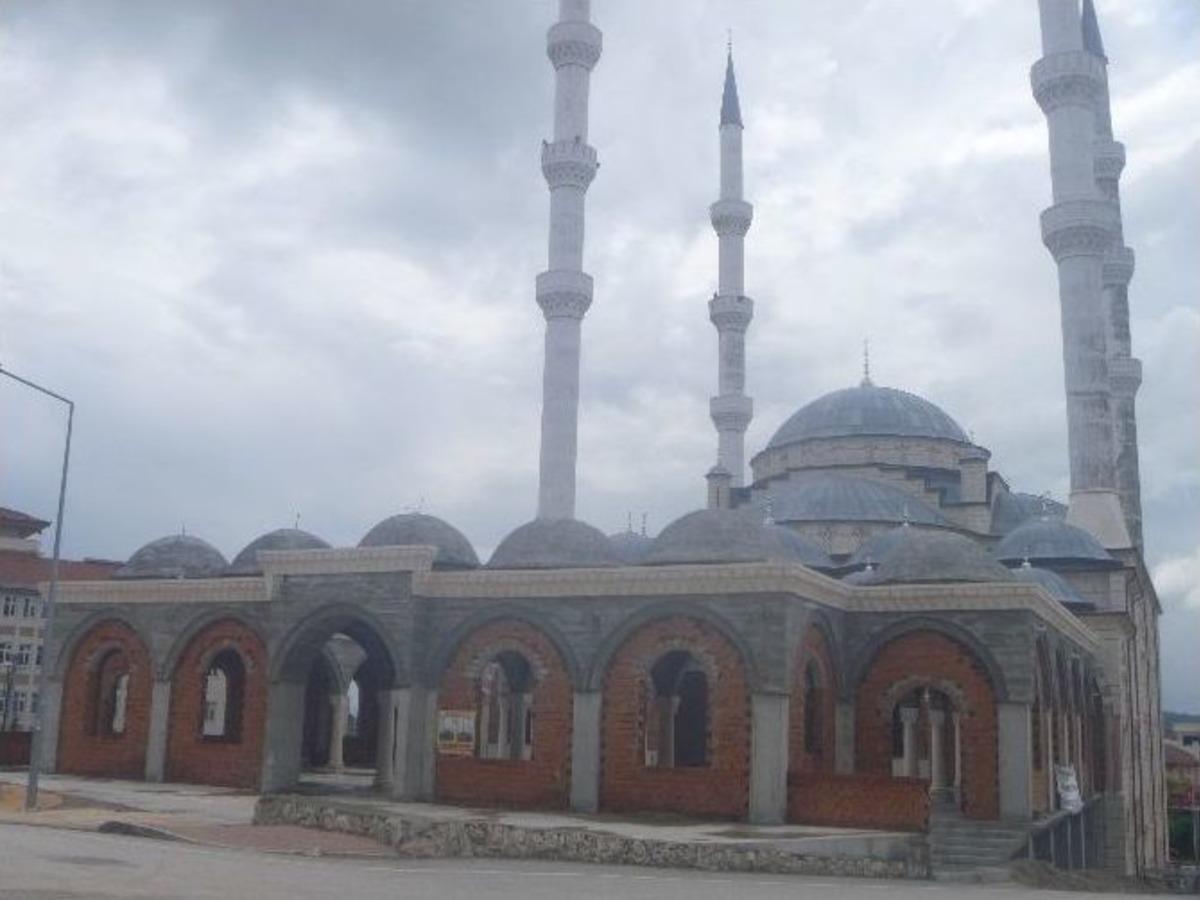 Kayı Boyu Camii&rsquo;nde İnşaat &Ccedil;alışmalar Devam Ediyor