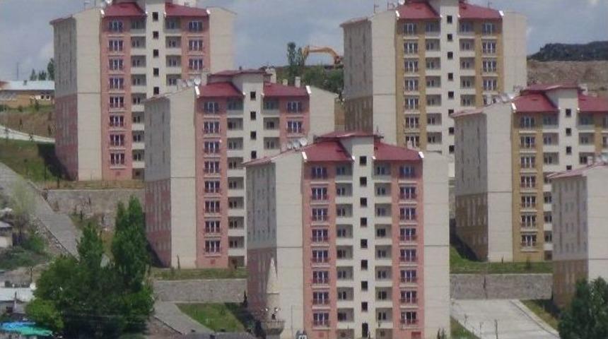 Kars&rsquo;ta Kentsel D&ouml;n&uuml;ş&uuml;m Projesi &Ccedil;ıkmazı