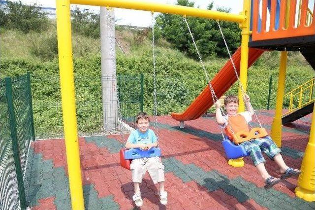 Yeni Mahallede &Ccedil;ocukların Park İsteği Ger&ccedil;ek Oldu 2
