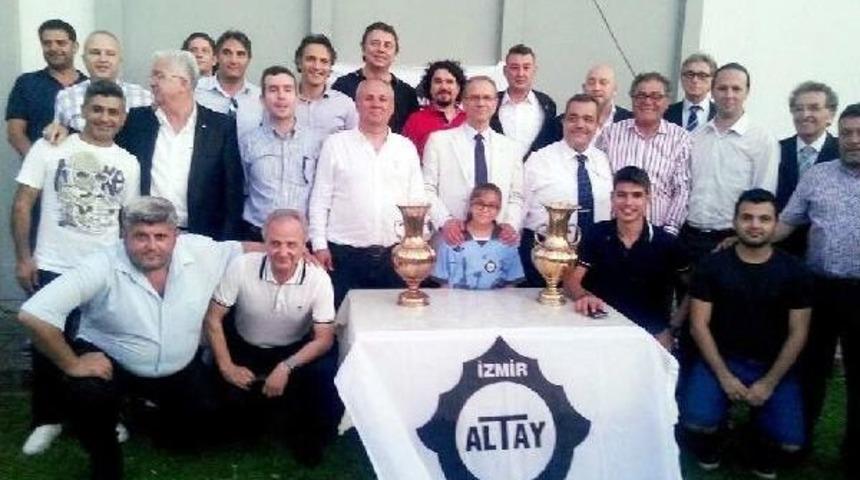 Altay'ın Adresi Buca