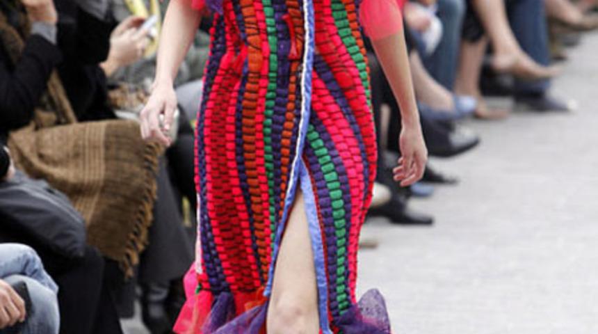 Eski Yolluklar Elbise Oldu