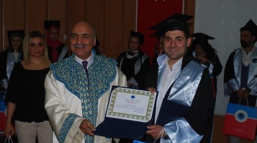 Batman&rsquo;da Mezun Olan Bin 650 &Ouml;ğrenci Diplomalarını Aldı