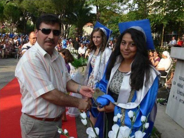 Roman Vekil Pur&ccedil;u nun Yeğeni De Başarısıyla Gururlandırdı 1