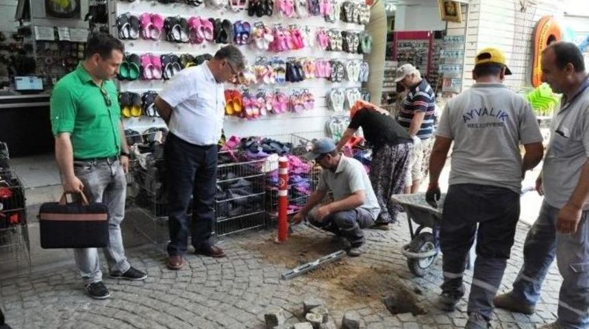 Barbaros Caddesi G&uuml;n İ&ccedil;inde Ara&ccedil; Trafiğine Kapatıldı