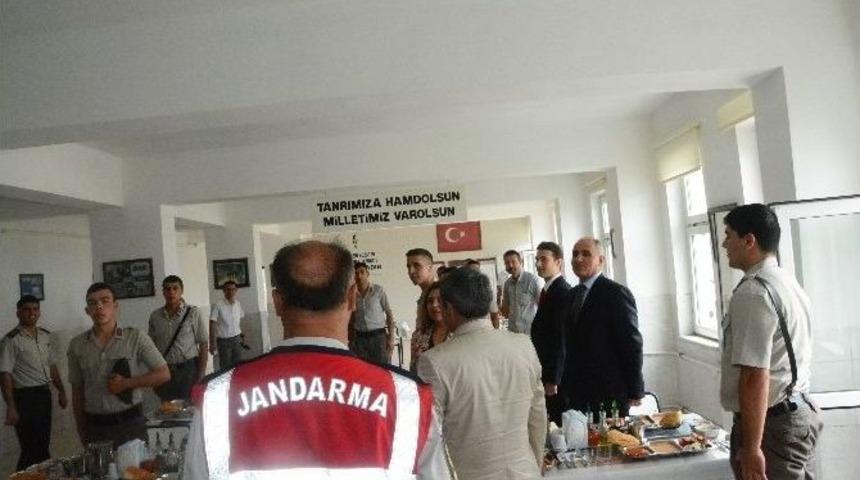 &Ccedil;orlu Protokol&uuml;nden Jandarmaya Ziyaret